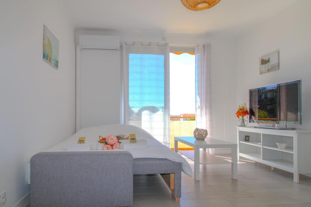 Le Republique By Apirent #balcon #climatisation #parking *