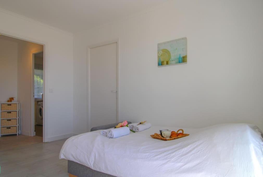 Le Republique By Apirent #balcon #climatisation #parking Apartment