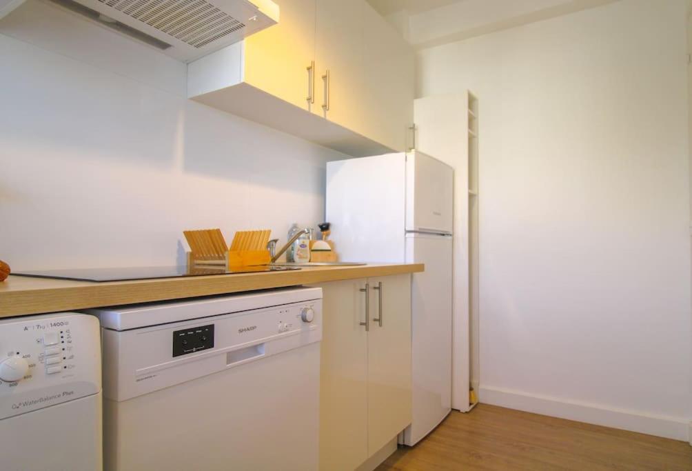 Le Republique By Apirent #balcon #climatisation #parking Apartment *