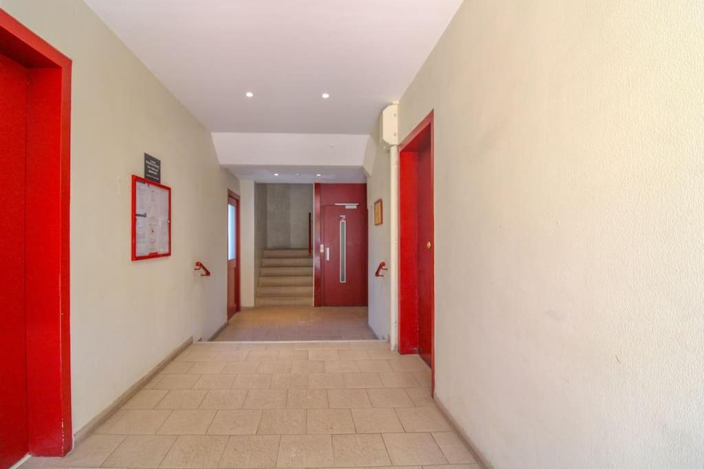 Apartment Le Republique By Apirent #balcon #climatisation #parking Cannes